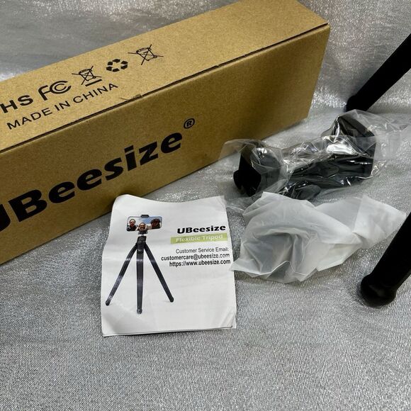 UBeesize Flexible Tripod for Phone, Camera, GoPro NIB - Picture 3 of 4